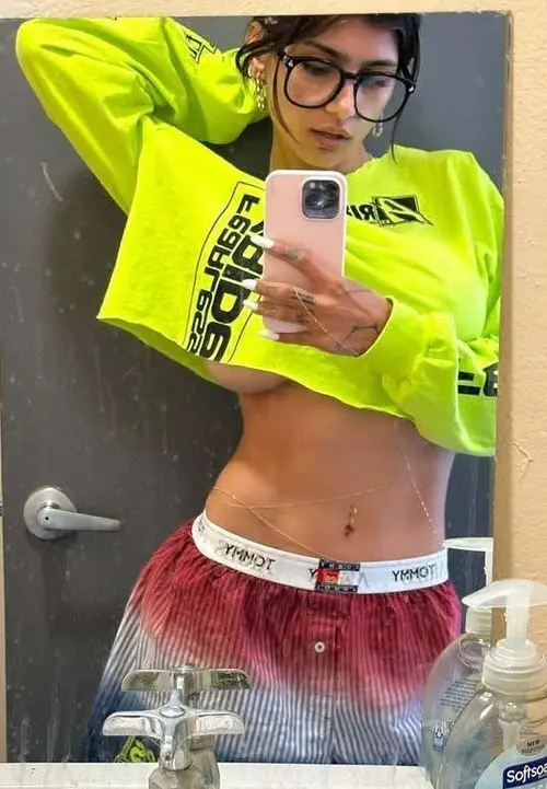 skills and talents mia khalifa 2026